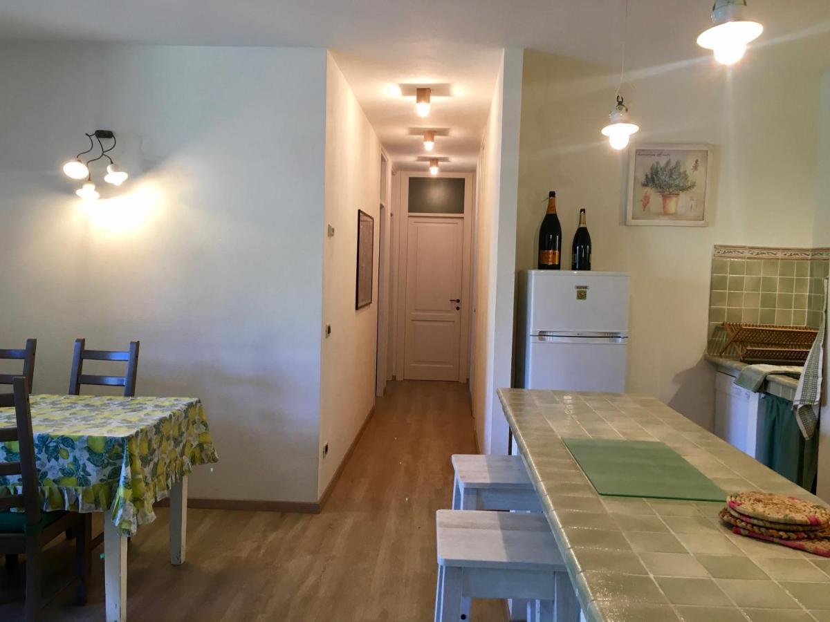 因佩里亚La Casa Di Fedra别墅 外观 照片