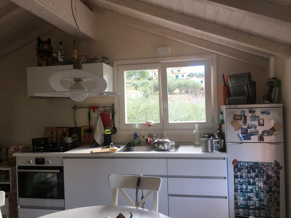 因佩里亚La Casa Di Fedra别墅 外观 照片